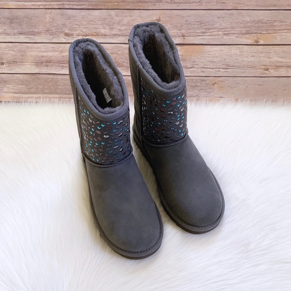 UGG Classic Short Stud II Charcoal Boots - Picture 2 of 9